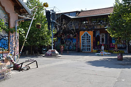 Metelkova 4 sur Erik Buitenhuis