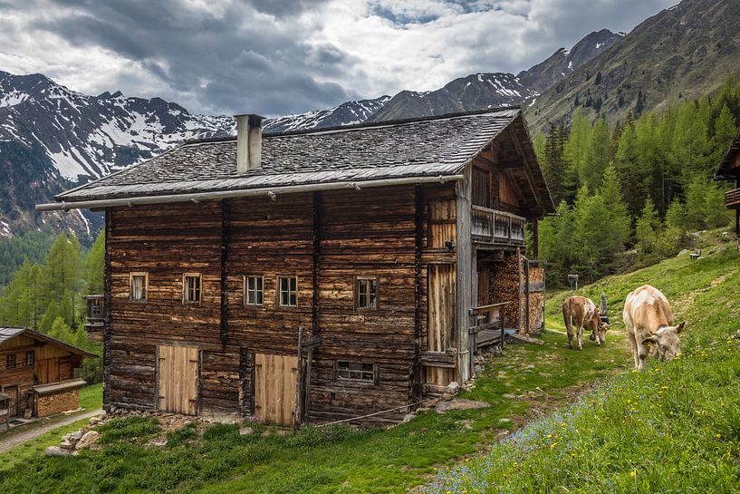 Hutten op de Oberstalleralm (1.870 m) in het achterste Villgratental van Christian Müringer