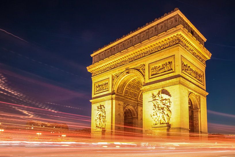 Arc de Triomphe de l'Étoile in Paris at night by Christian Müringer