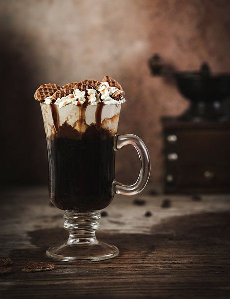 coffee with stroopwafelikeur by Laura van Driel