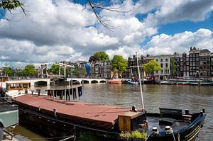Blick auf die Magere Brücke in Amsterdam