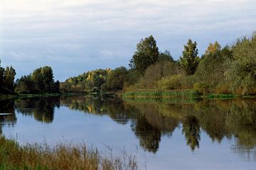 River Emujogi at Tartu van Richard Wareham