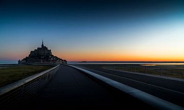 Le Mont Saint Michel by Lex van Lieshout