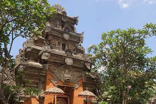 Kleurrijke tempel op Bali