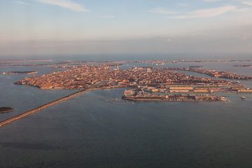 Venetie stad vanuit de lucht van Joost Adriaanse