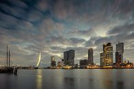 Stadsgezicht Rotterdam bij zonsopkomst van Arjen Roos thumbnail