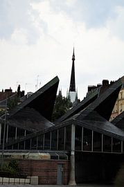 Place du vieux marche avec la cathédrale de Rouen