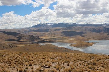 Landschap in Peru von Rob Hansum