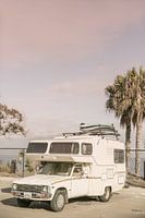 Camper vintage garé