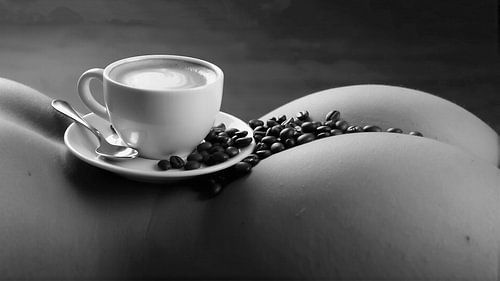 Coffee & Contours of naked buttocks