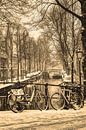 Binnenstad van Amsterdam Nederland Sepia van Hendrik-Jan Kornelis thumbnail