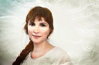 Modern casual white magic