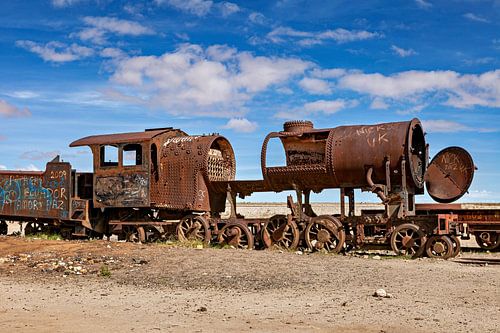 Der Zugfriedhof bei Uyuni in Bolivien von Roland Brack