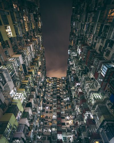 Quarry Bay - Hong Kong by Ivo de Bruijn