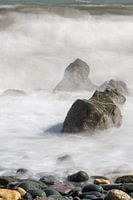 The dynamics of the sea