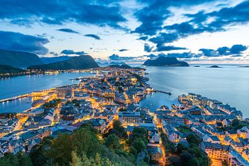 Alesund Noorwegen van Lex van Doorn
