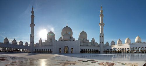 Panorama de la mosquée Cheikh Zayed
