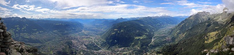 View from Mutspitze by Hans van Oort