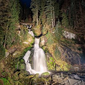 Triberger Wasserfälle unterm Sternenhimmel von Severin Frank Fotografie