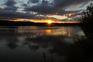 Norway's spectacular nature - mountains, fjords and lakes in impressive photography. by Miriam Schwarzfischer Fotografie