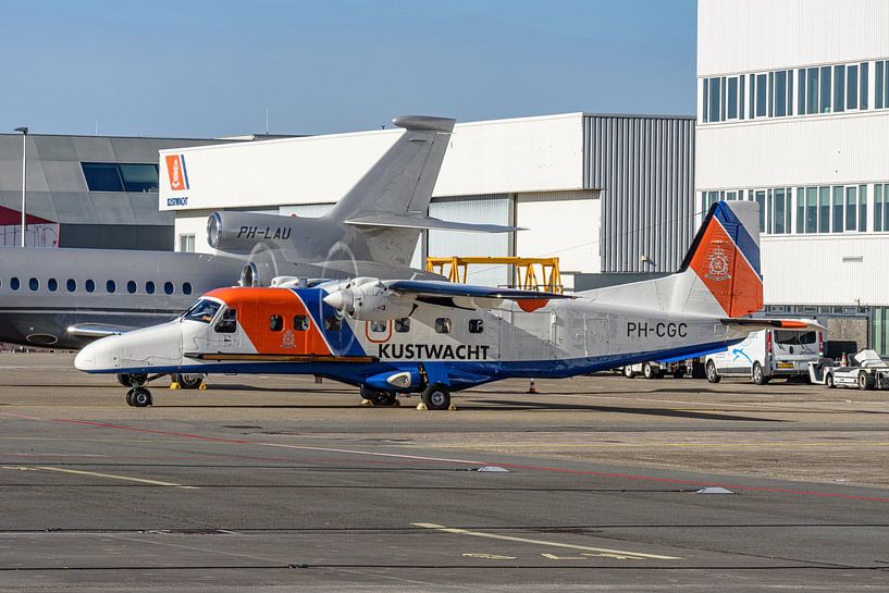 Dornier Do 228 van de Nederlandse Kustwacht. van Jaap van den Berg