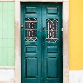 The green door of Faro by Stefanie de Boer