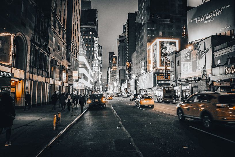 New York City by Hello Pompoyo