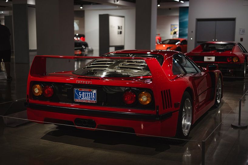 Super Cars by Hello Pompoyo