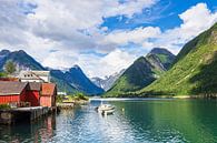 Uitzicht over de Fjærlandfsjord in Noorwegen van Rico Ködder thumbnail