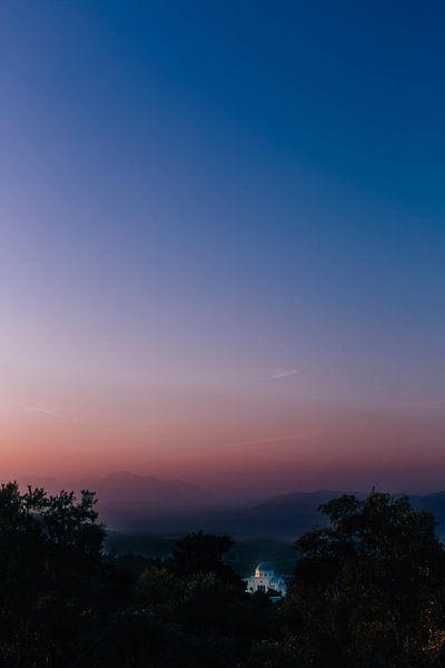 sunset Zia on chapel by Studio kleine vos