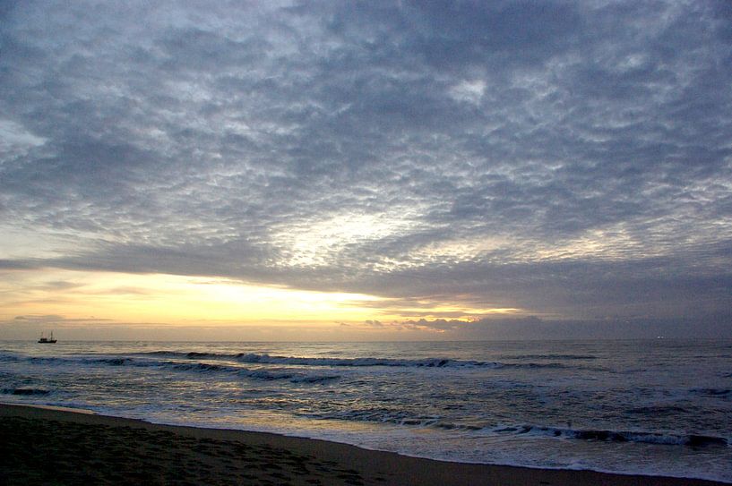 Sylt: After the autumn storm by Norbert Sülzner