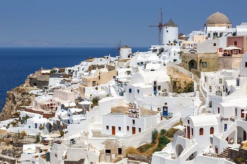 Santorin, Griechenland - 5. August 2021: Insel Santorini Ferien Reise reisen Stadt Oia am Mittelmeer