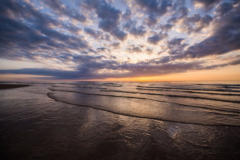 the coast of Ostend by Bart Liesenborgs