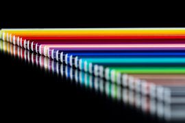 Bleistifte in einer Reihe.