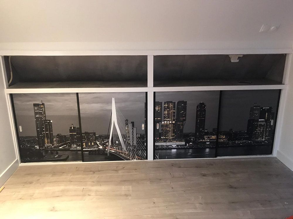 Skyline Rotterdam by Night  - Rotterdams Finest !   van Sylvester Lobé