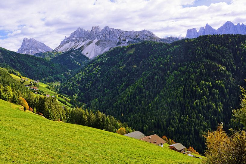Blick ins AfererTal mit dem Aferer Geisler von Gisela Scheffbuch