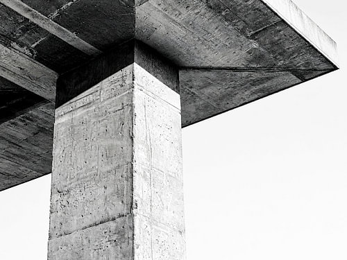 Brutalist Dream 015