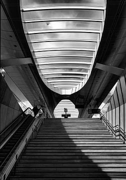 Arnhem central railway station by Henk Speksnijder