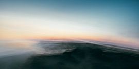 Horizon Onirique au Coucher du Soleil