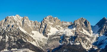 Bergpanorama Wilder Kaiser Tirol, Oostenrijk in de ochtend van Animaflora PicsStock