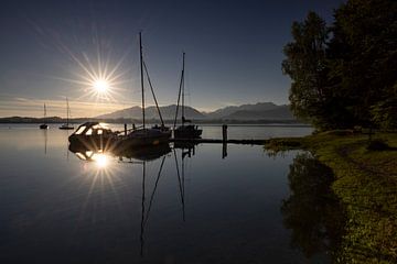 Zonsopgang bij het meer van Forggen van Andreas Müller