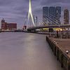 Erasmusbrücke, Rotterdam mit schöner Wolkendecke von Meindert Marinus