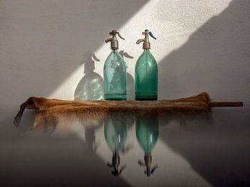 Still life of glass by Thea Mekkelholt