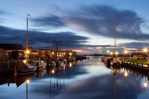 Haven Zoutkamp bij zonsopkomst