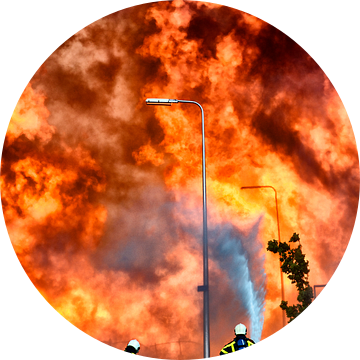 Brandweer voor een vlammenzee van Sjoerd van der Wal Fotografie