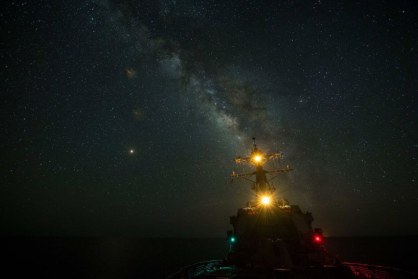 U.S. Navy - USS Jason Dunham by Atelier Liesjes