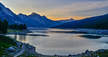 Canada Medicine Lake by Jurgen Hermse