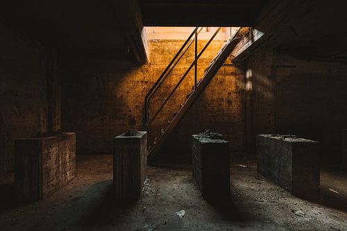 Die orangene Industrie Halle von MindScape Photography