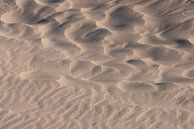 Zand,vormen,schaduwen en patronen van Art Wittingen thumbnail