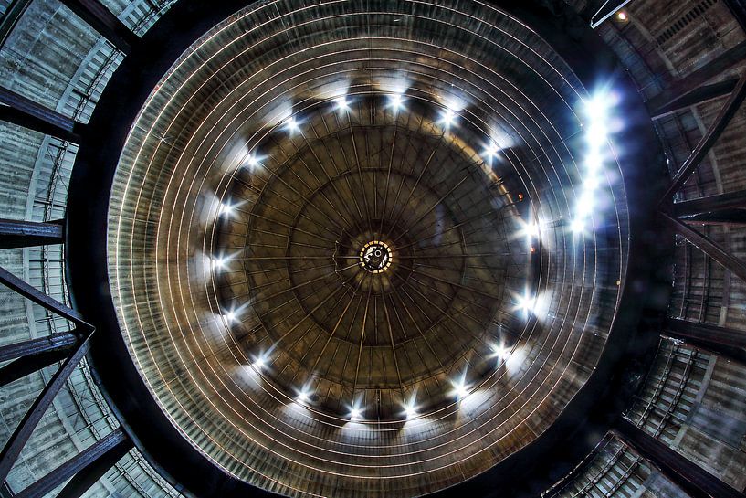 Silo à gaz abandonné d'Urbex par Dyon Koning